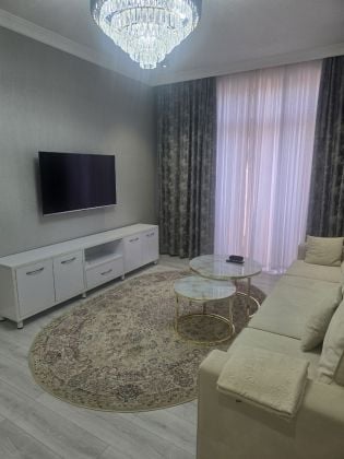 Bright and cozy Duplex of 165 m2 with open balcony in central Tashkent