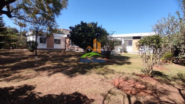 IN AFFITTO: Villa F5 su un unico piano con ampio giardino a Ivandry, Zona ...