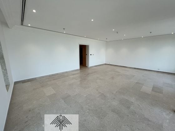 Shaab, fantastic 3 bedroom apartment with sea view