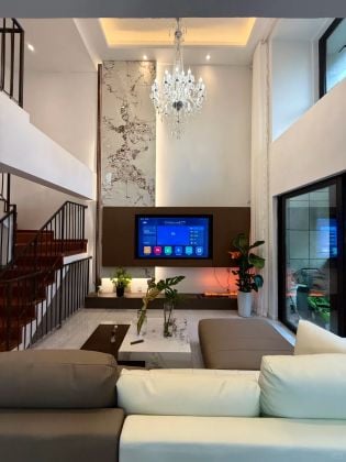 Townhouse for rent with garage/ in Golden Lough/sam's club/nice condition 