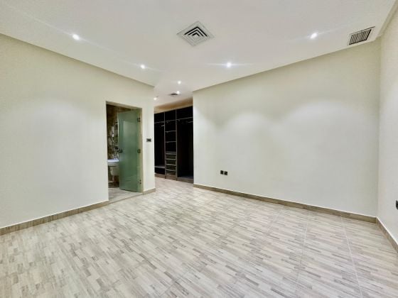 Luxury Four Master Bedroom Seaview Apartment for Rent in Salwa