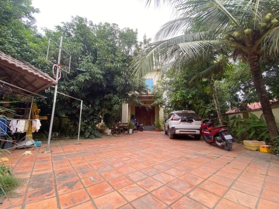 Spacious 04 Bedrooms House for Rent in Veal Sbov