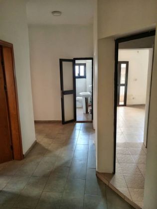 Appartement non meublé de 2 chambres à louer à l'aci ...