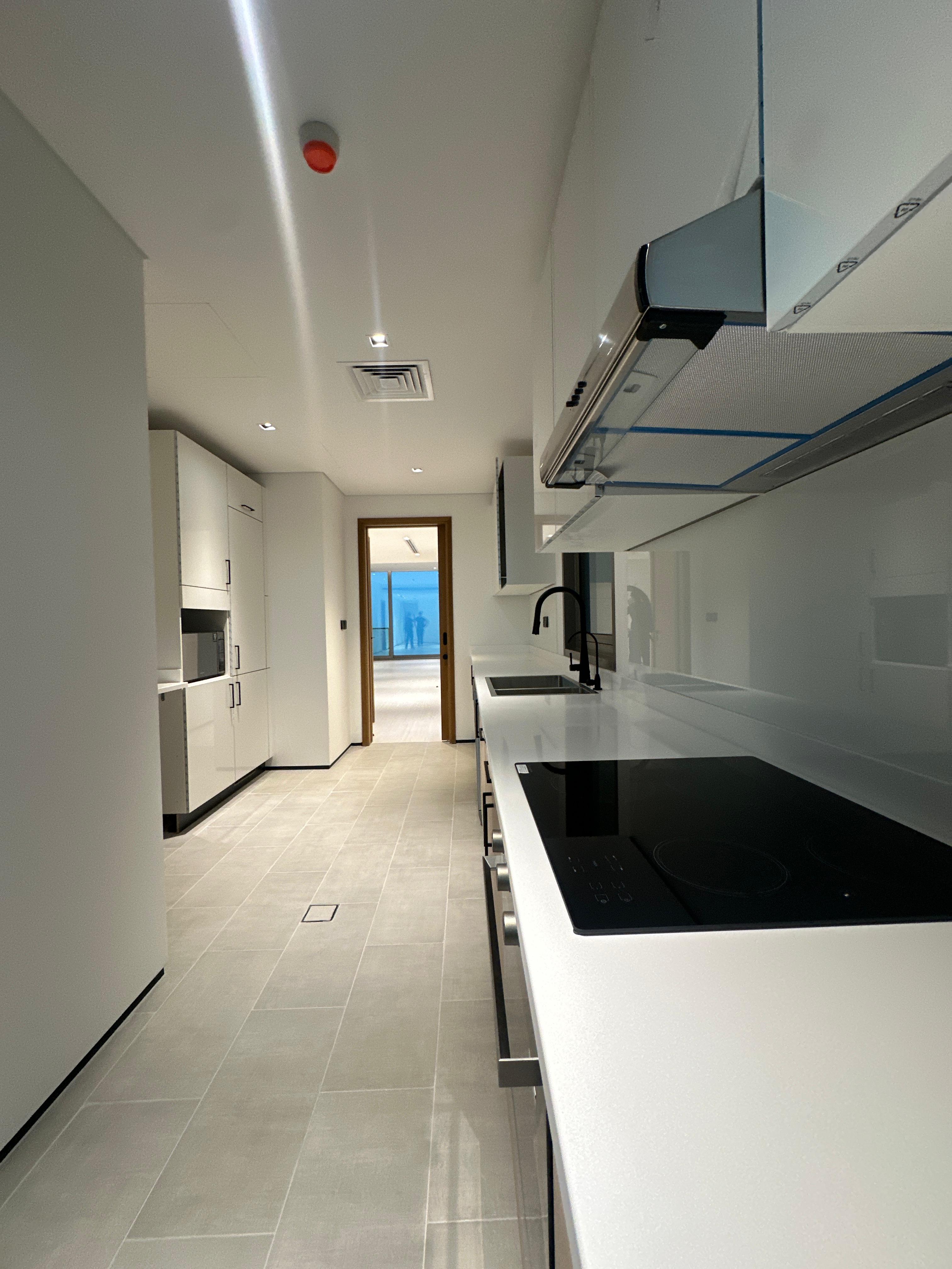 Stunning Three-Bedroom Sea View Apartment for Rent in Daiya