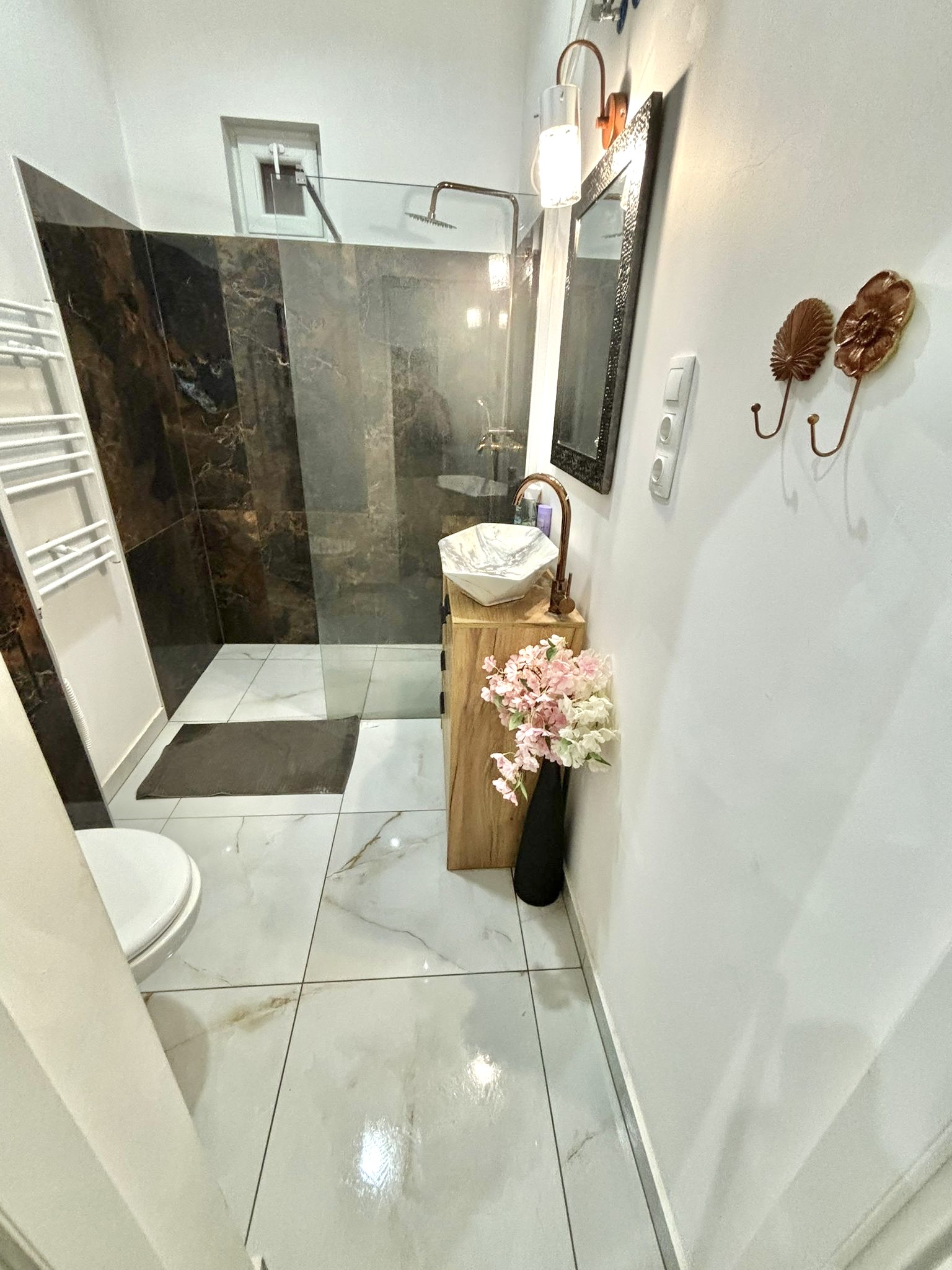 Central apartment for rent 