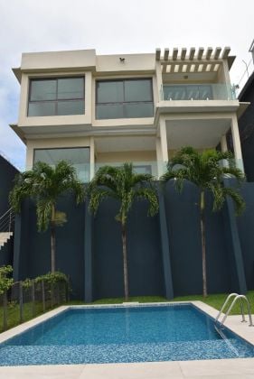 Cocody Riviera Versant à 5mn pont HKB location duplex 7pièces