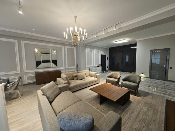 Modern 3 bedrooms apartment near Nizami street