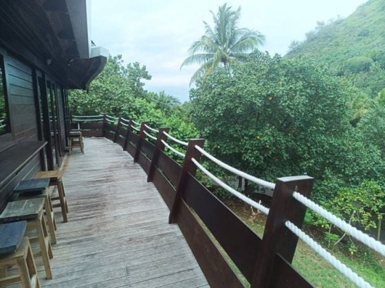 Moorea. Loue Villa balinaise 3 chambres à Tiahura. Coté ...