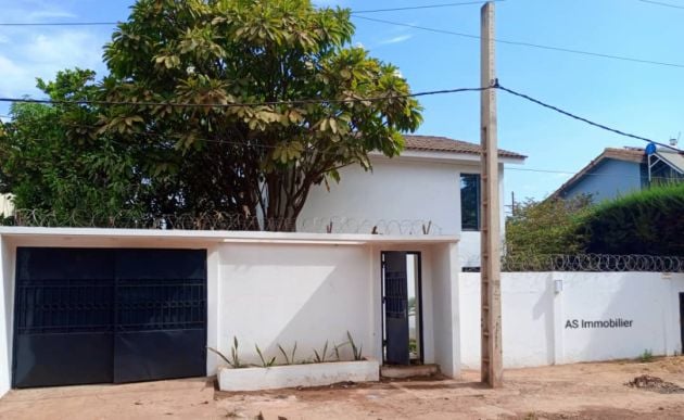 Duplex à louer au début de sébénikoro 