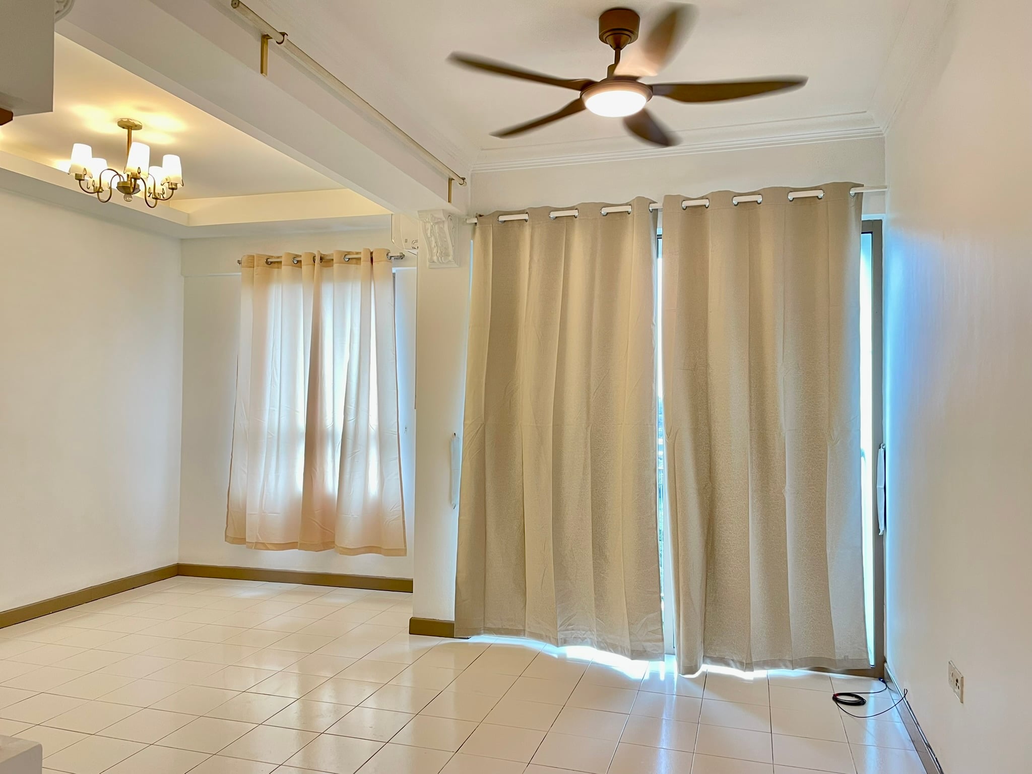 NICE & CLEAN BALCONY STUDIO RITZE PERDANA 1, DAMANSARA PERDANA FOR RENT 