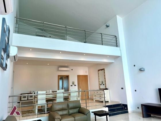 Luxury Furnished Penthouse - City Center 