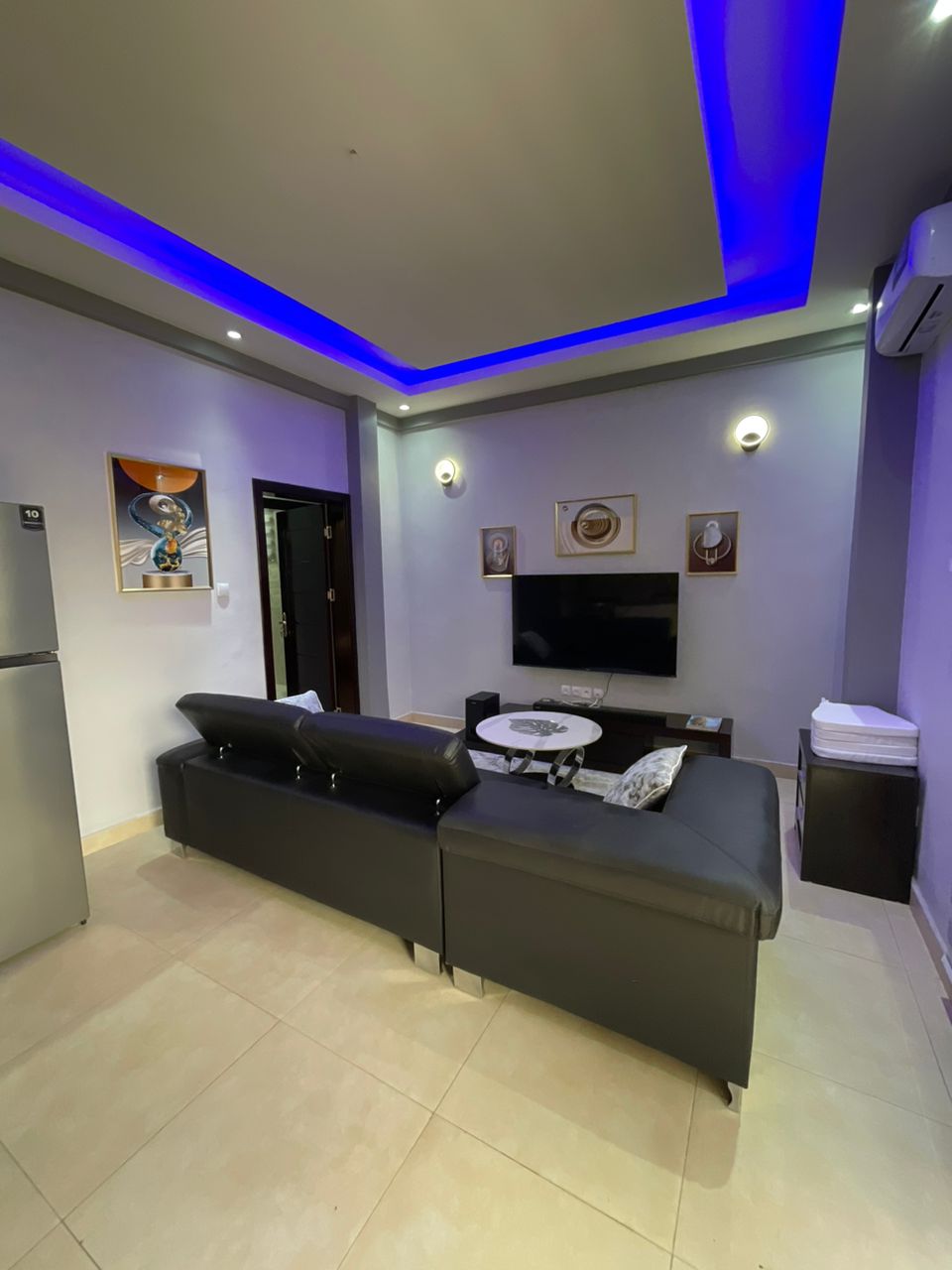 Apartment for sale - UPN Telecom area ($500/month) 