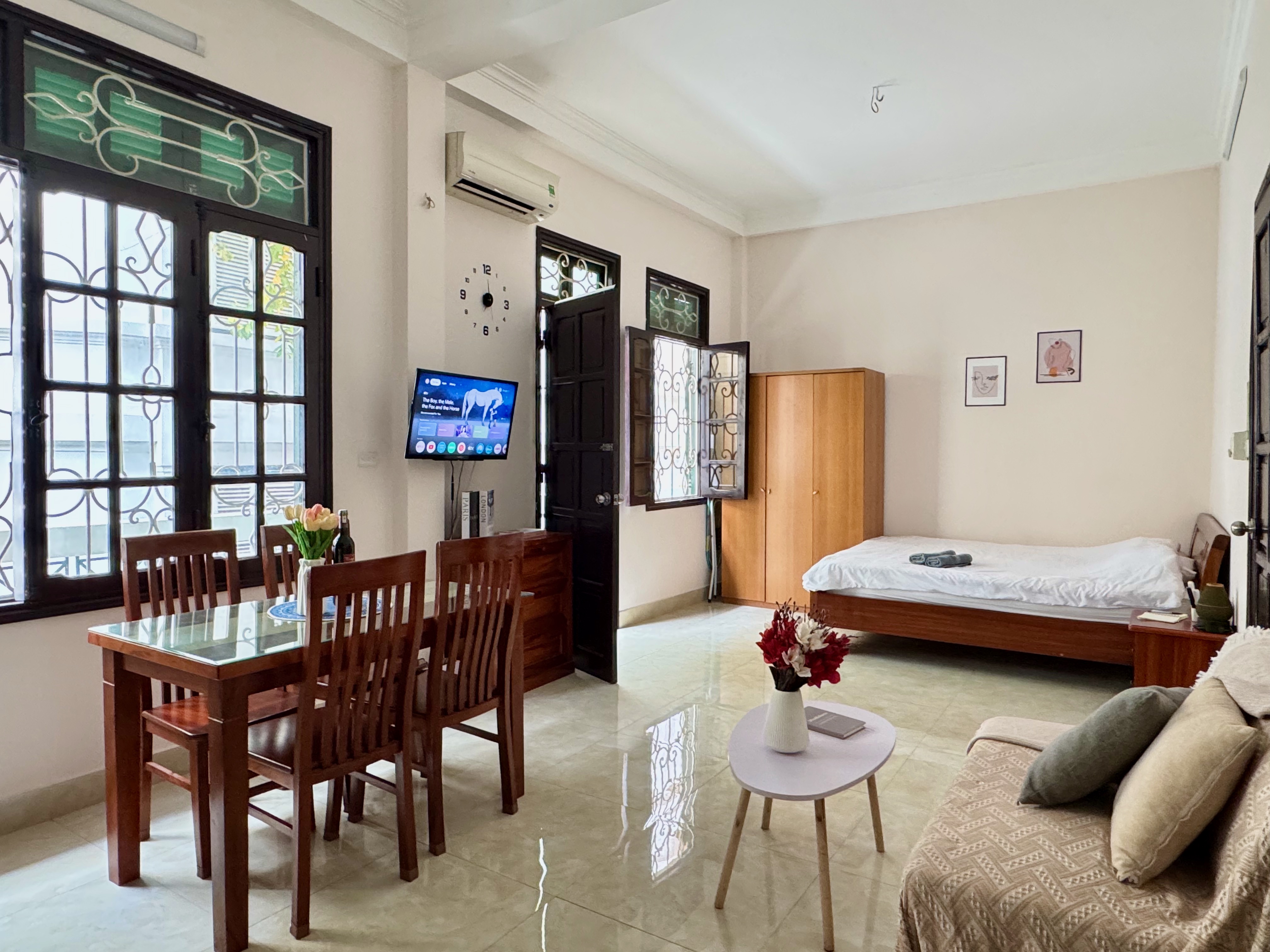 Studio de 30m2 tout équipé au centre de Hanoi