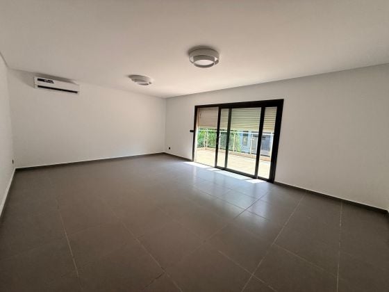 MISE EN LOCATION D'UNE VILLA À LA RIVIERA 4 