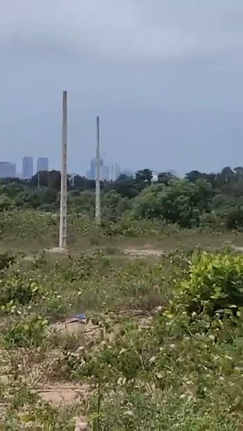 Non loin de la mer baie des milliardaires vridi Ako 5 lots de 400 M2 à vendre avec ACD 