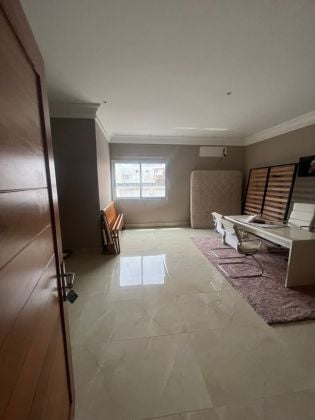 A vendre Villa duplex au quartier Tahiti 