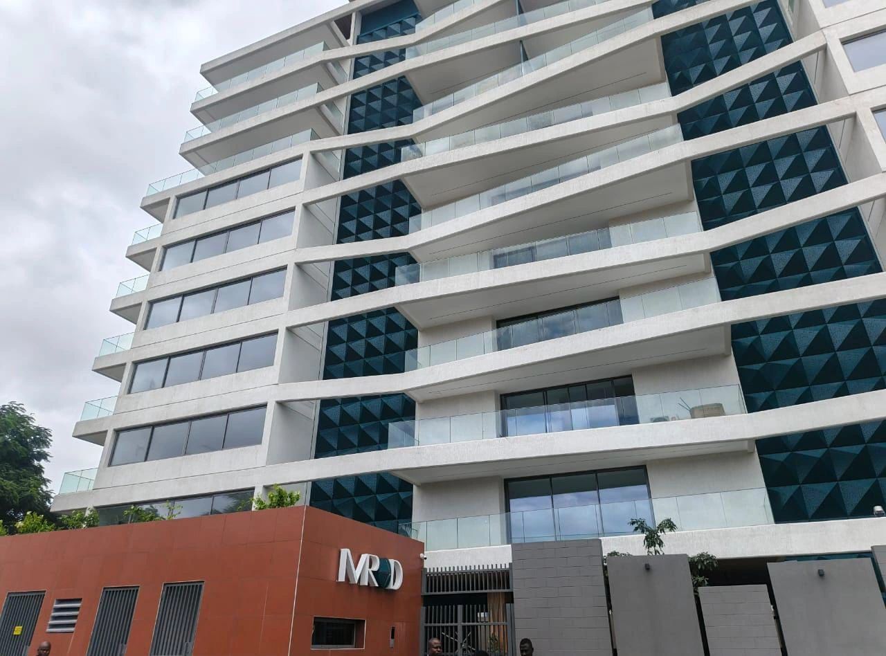 Zone 4 AProximité de cap Sud location appartement F4 haut standing.