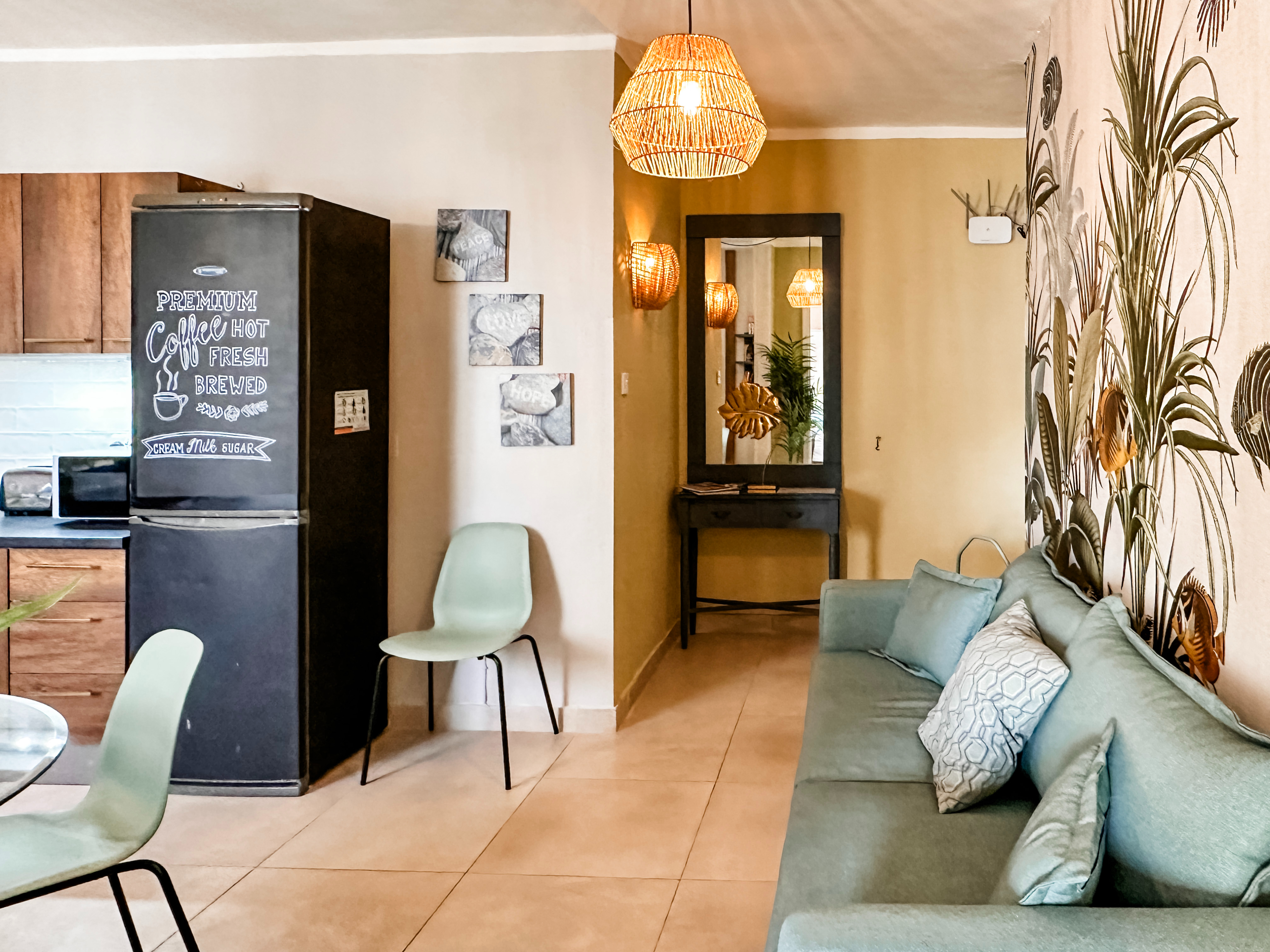 Two-bedroom apartment in St. George's Bay, Saint Julian's with parking MONTHLY STAYS