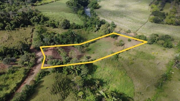 VENTA DE PROPIEDAD SOSTENIBLE EN LA PRIVACIDAD DE PÉREZ ...