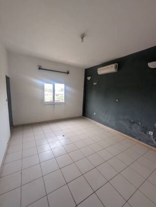 05 Magnifiques Appartements Haut Standing à louer à Odza