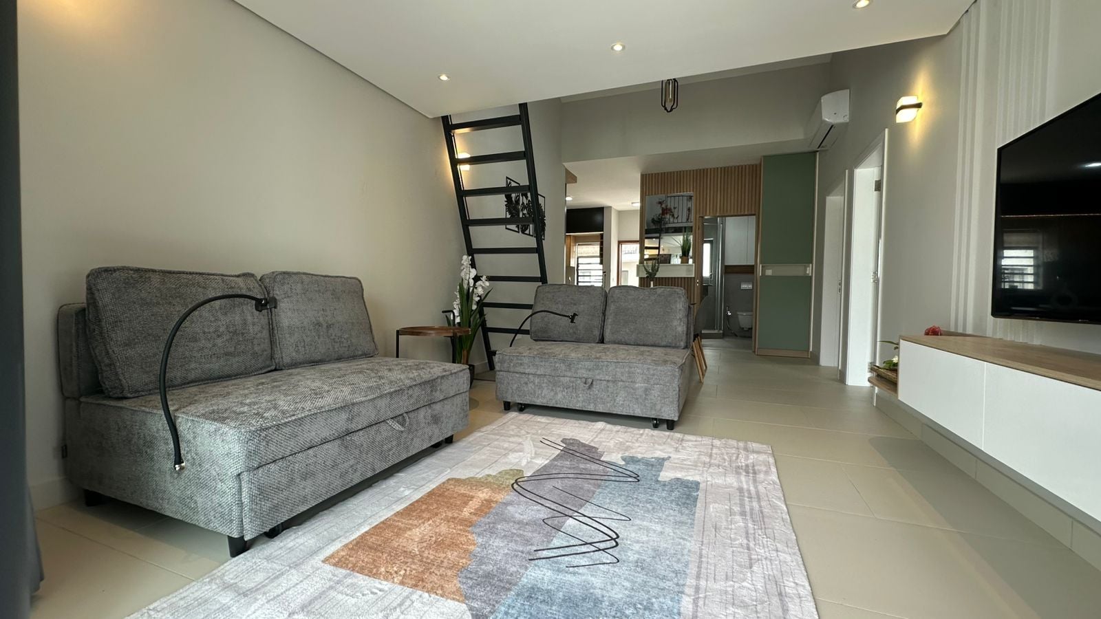 APARTAMENTO MODERNO Ref: TR-IMMOKB88818-NE | Estado: SE ALQUILA EN TRIANON