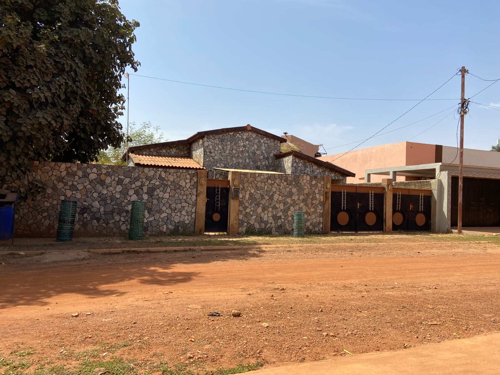 VILLA BASSE DE TYPE F4 D'UNE SUPERFICIE DE 418 M² EN VENTE À OUAGA2000 SOCOGIB