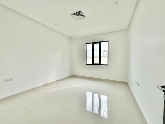 Rooftop three bedrooms floor in Zahra