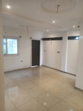 APPARTEMENT DE DEUX CHAMBRES À LOUER À BONAPRISO