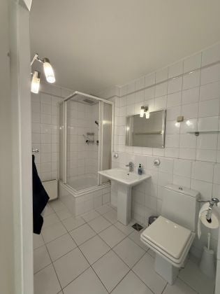 Beautiful, Spacious, 2-Bedroom / 2-Balcony fully furnished Maisonette ...