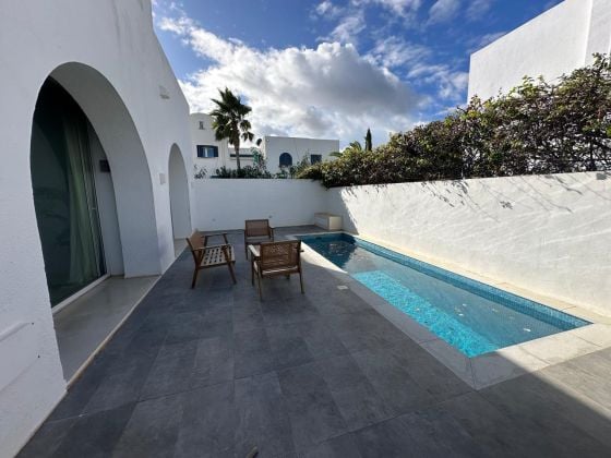 Duplex S+3 with sea view at the Golden Tulip Gammarth