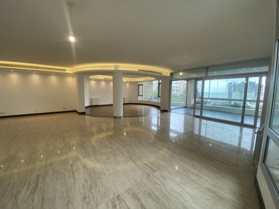 Amazing apartment for rent in Achrafieh with sea view and terrace 4 bedroom