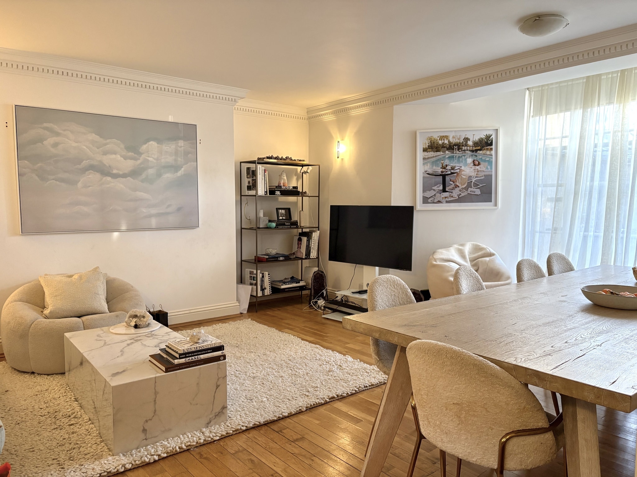 Spacious 2-Bed, 2-Bath Flat Opposite Primrose Hill – With Private Terrace