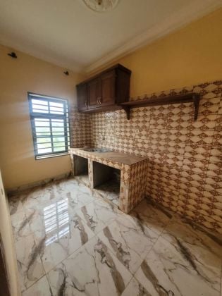 Magnifique Appartement Bon Standing à louer à Odza 