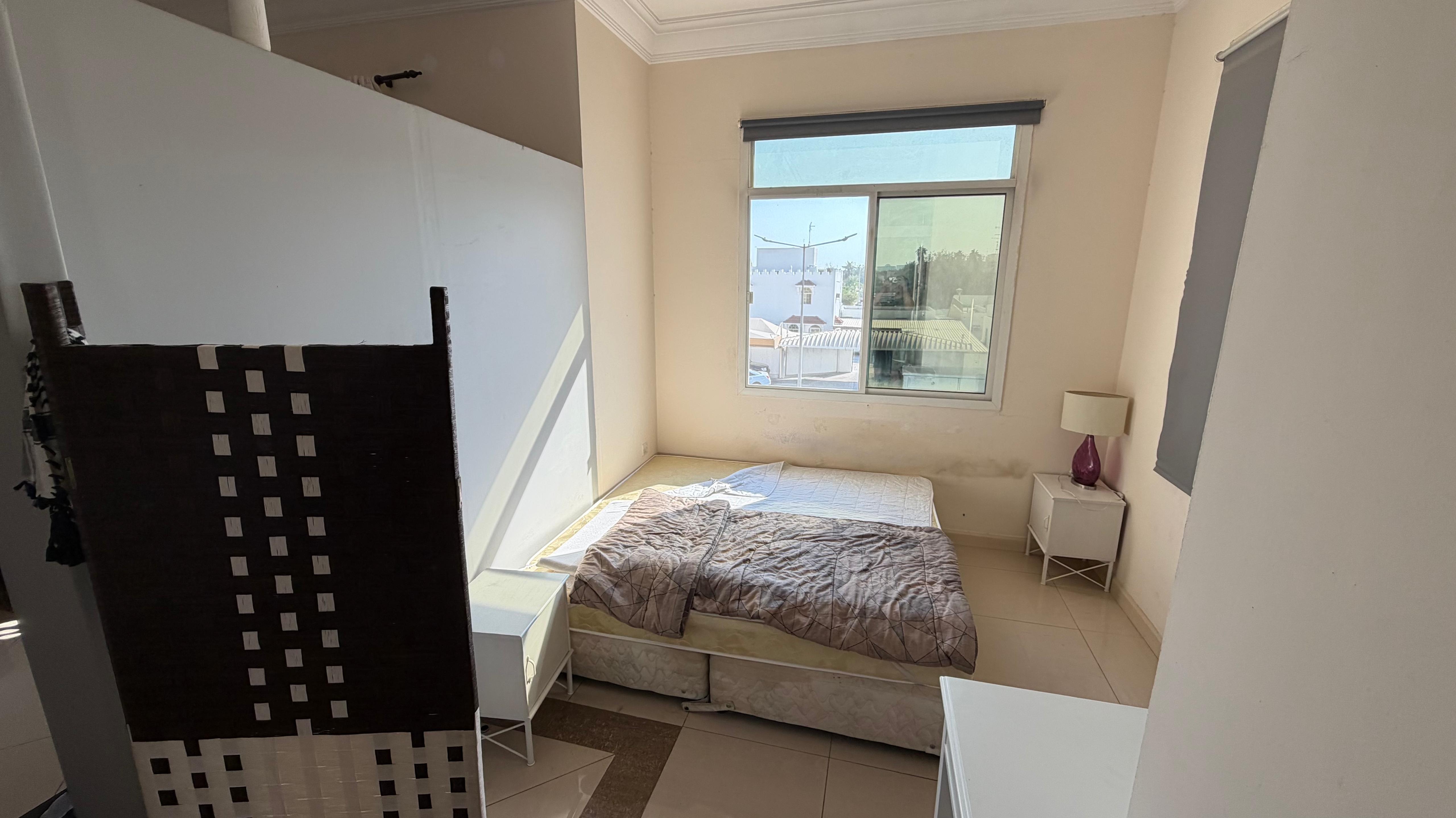 Flat for rent in stand alone villa with pool