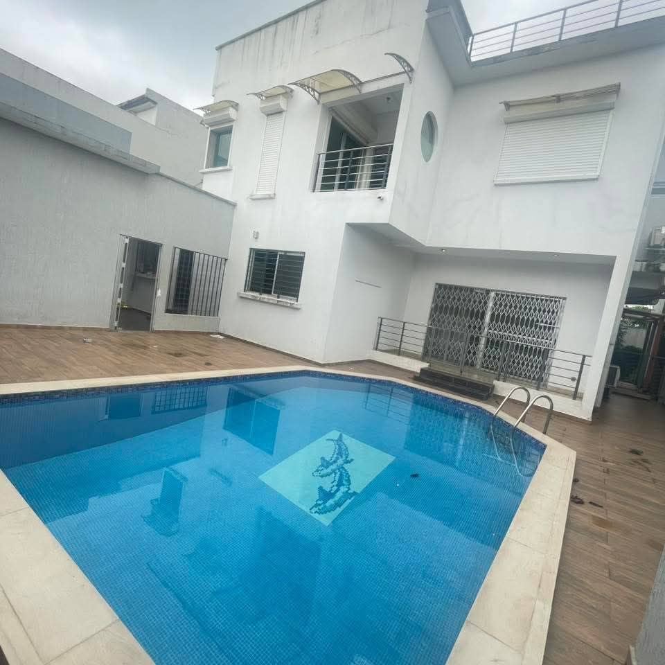 MISE EN LOCATION D'UNE VILLA À LA RIVIERA 4