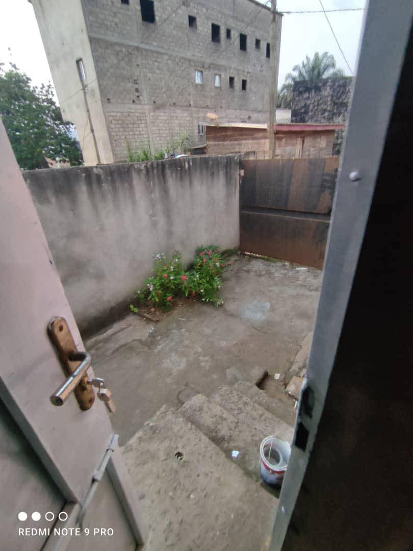 Grande Villa Individuelle à louer à Ahala