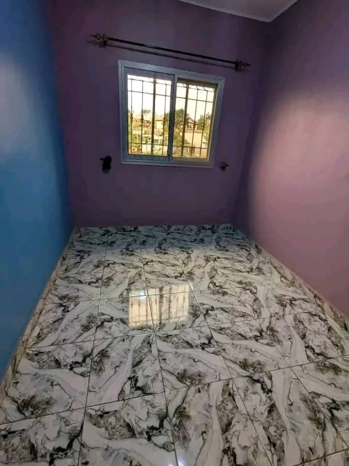 Magnifique Appartement Bon Standing à louer à Nkolfoulou