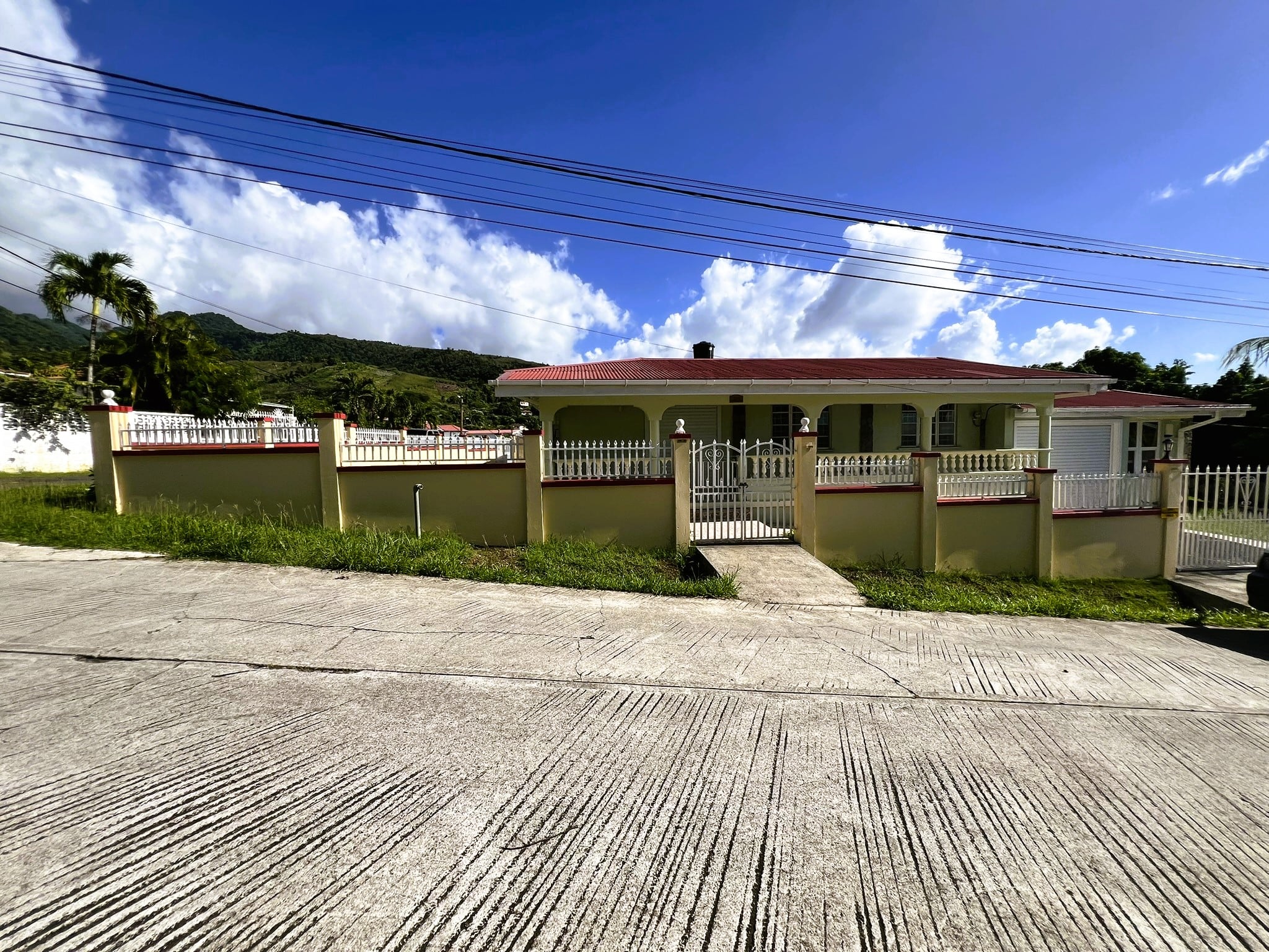 3-Bedroom Home For Sale In Belfast