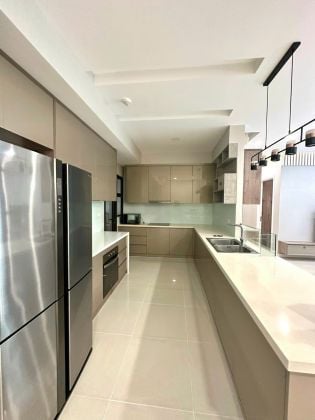 Estella Height for rent