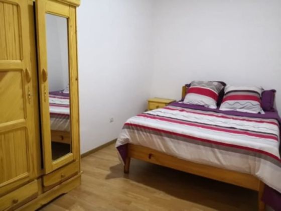 Rent a furnished apartment 