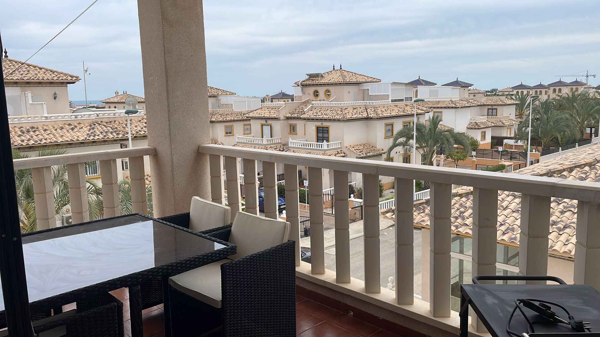 À LOUER APPARTEMENT PONONIA 54 LA MARINA-PINET ELCHE (ALICANTE) ESPAGNE