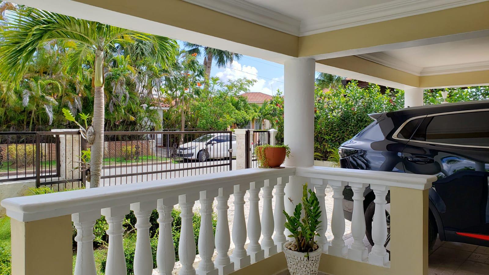 &#55356&#57313 Superbe villa de 4 chambres à Villas Bávaro, Punta Cana &#55356&#57140