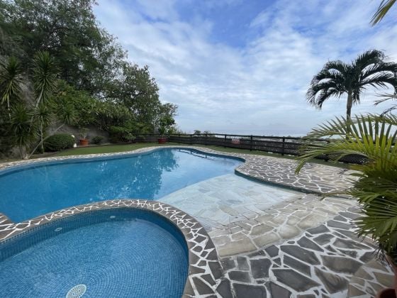 A louer Grand F3 sur Punaauia avec terrasse de 38m2