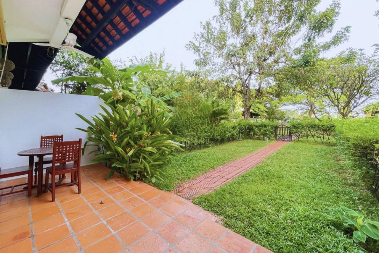 Colonial Villa along the riverside for rent