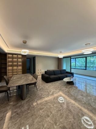 Floor heating apartments huge 4bedrooms close to SSIS/Dulwich/hudong SIP