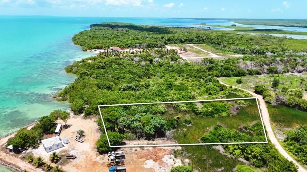 Terreno con vista al mar Caribe en venta en Corozal, Belice