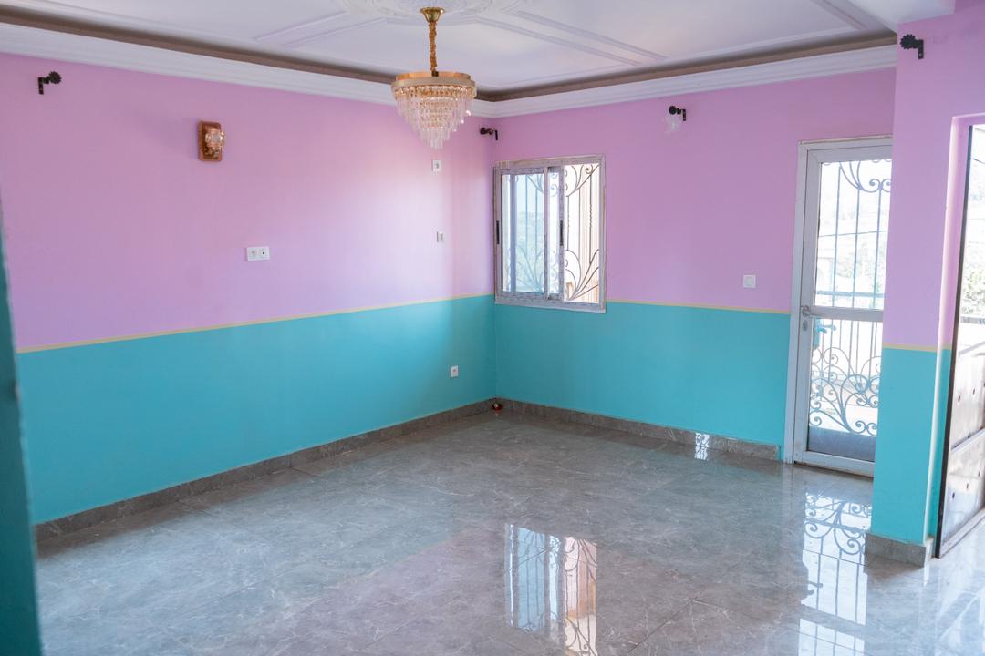 Magnifique Appartement Bon Standing Neuf à louer à Odza 