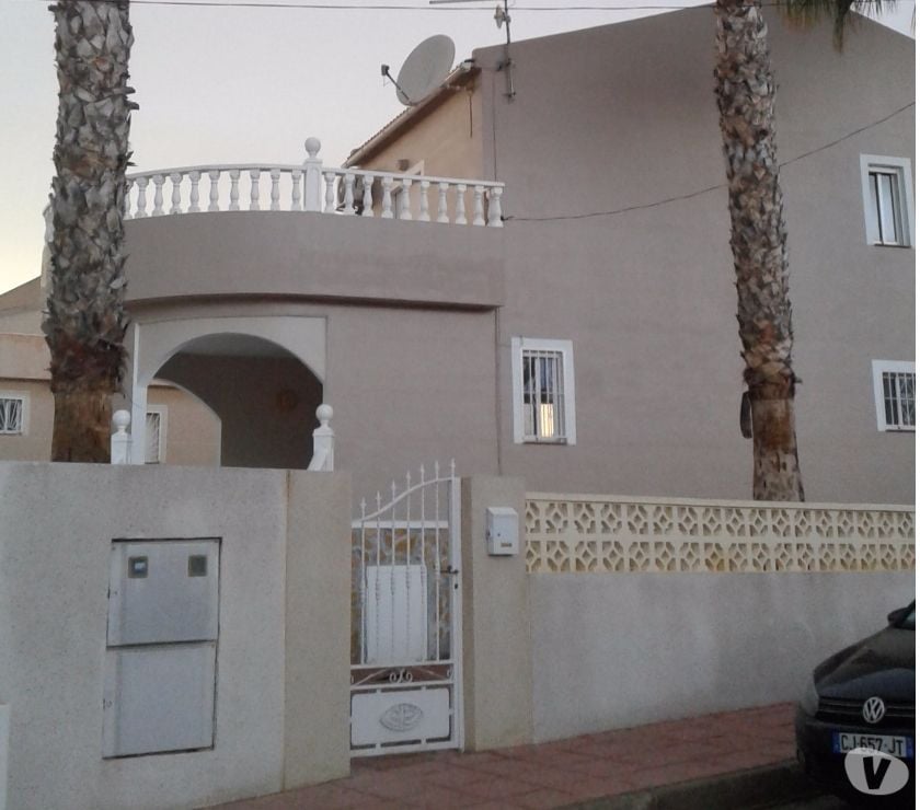 À LOUER VILLA BETTE DAVIS BENIJOFAR (ALICANTE) ESPAGNE