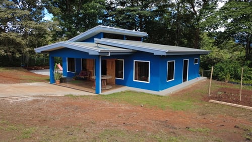 ELEGANT HOME FOR SALE IN BUENOS AIRES, PUNTARENAS | 4,000 M² OF NATURE AND PRIVACY