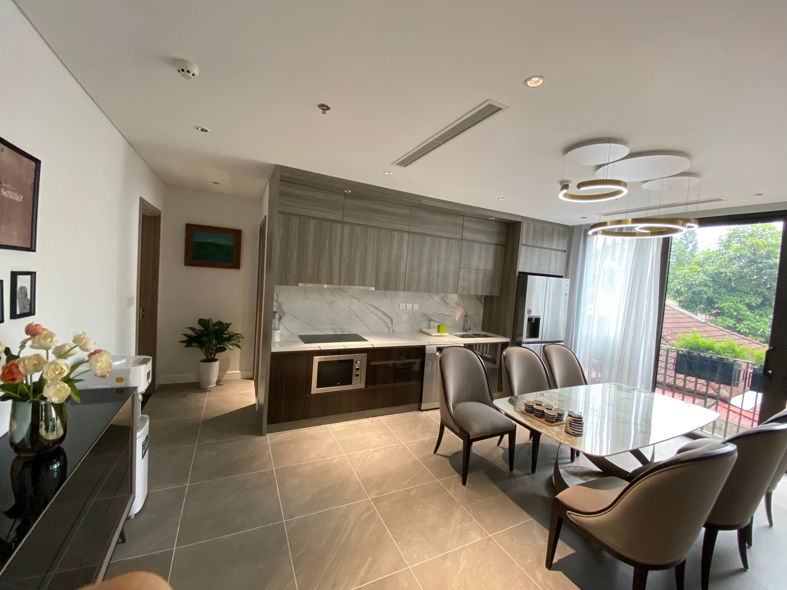 Spacious & Stylish 2-Bedroom Apartment for Rent in Tay Ho, Hanoi 